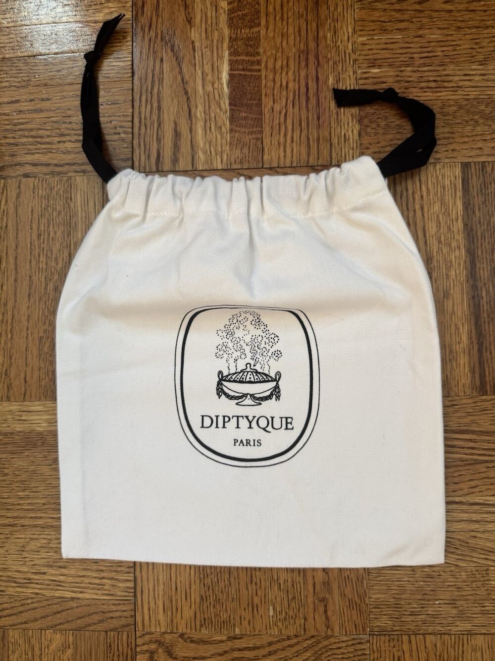 Diptyque Paris White Fabric Drawstring Dust Bag Candles Fragrances Storage Gift